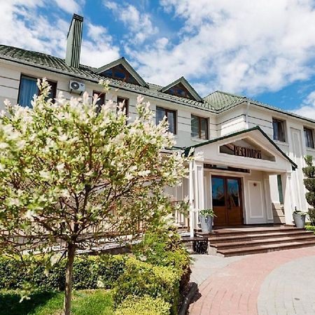 Рестпарк Рекреаційний Комплекс Poddubtsy Esterno foto