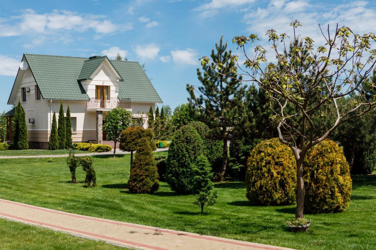 Рестпарк Рекреаційний Комплекс Poddubtsy Esterno foto