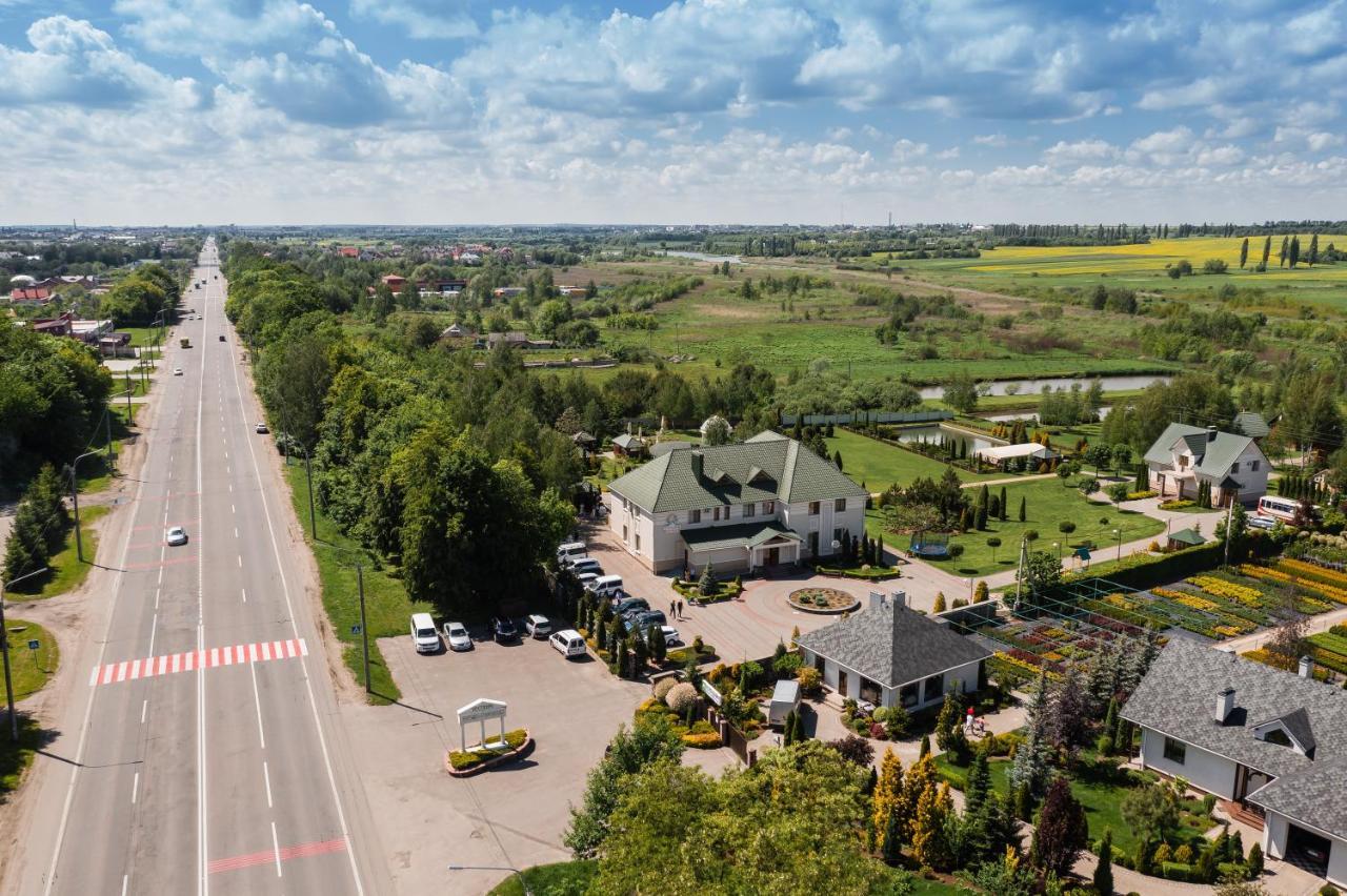 Рестпарк Рекреаційний Комплекс Poddubtsy Esterno foto